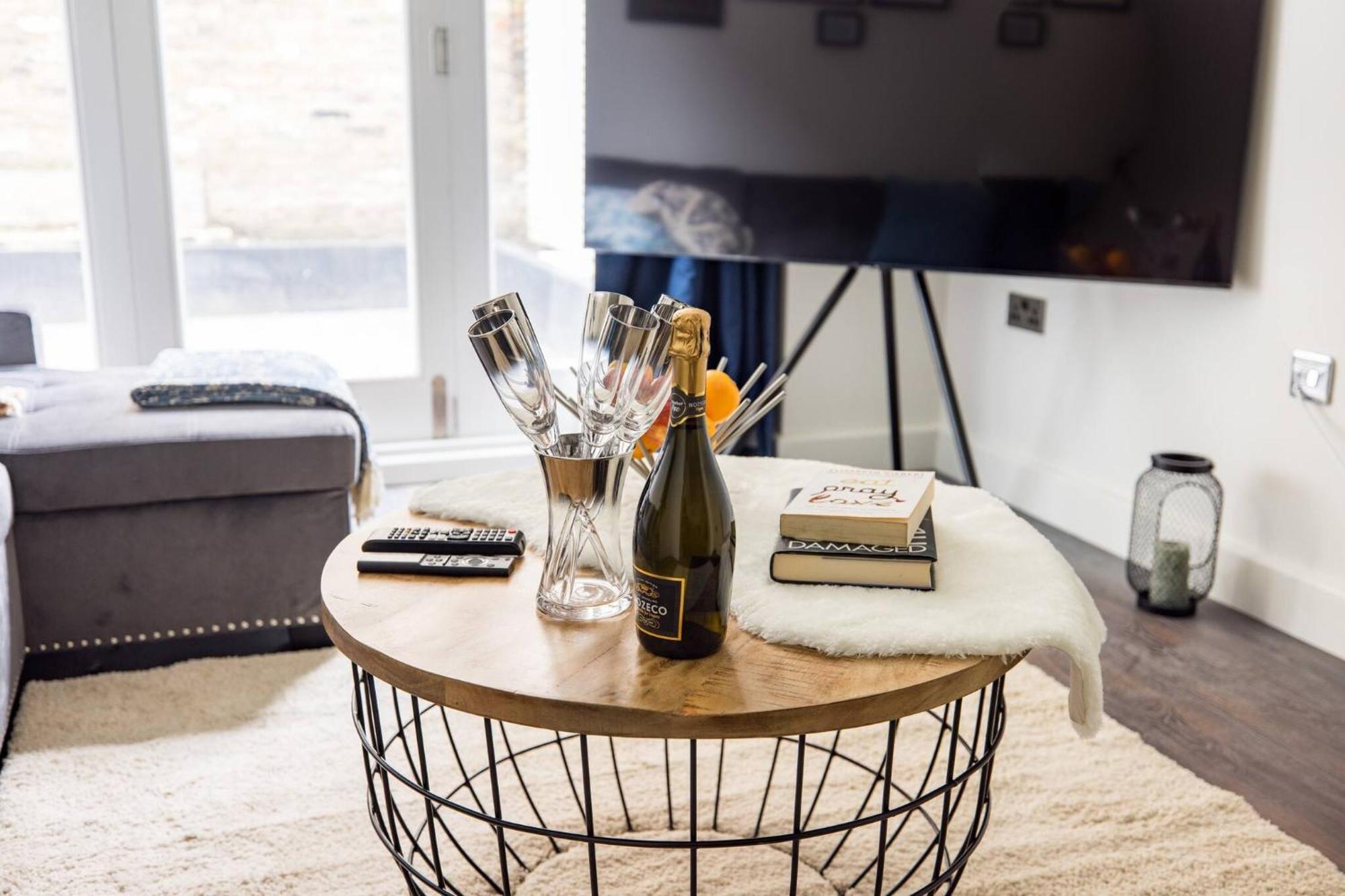 Wild Roses Serviced Apartments - Chelsea Londra Exterior foto